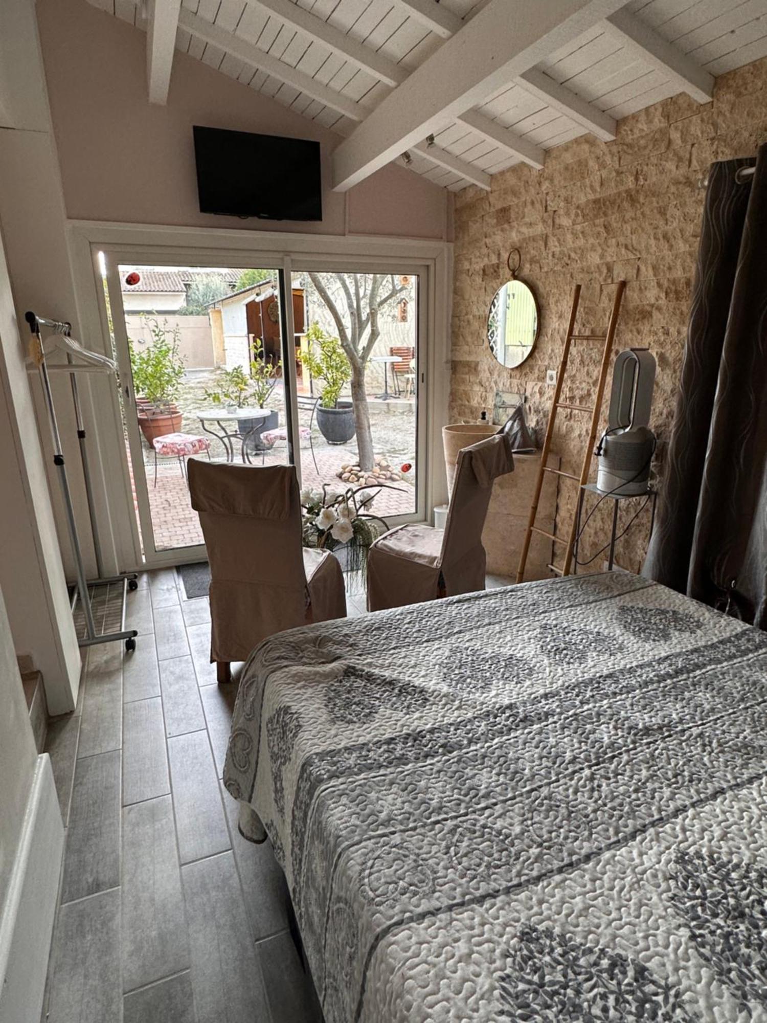 Beau Ciel Apartment Châteauneuf-de-Gadagne Exterior foto