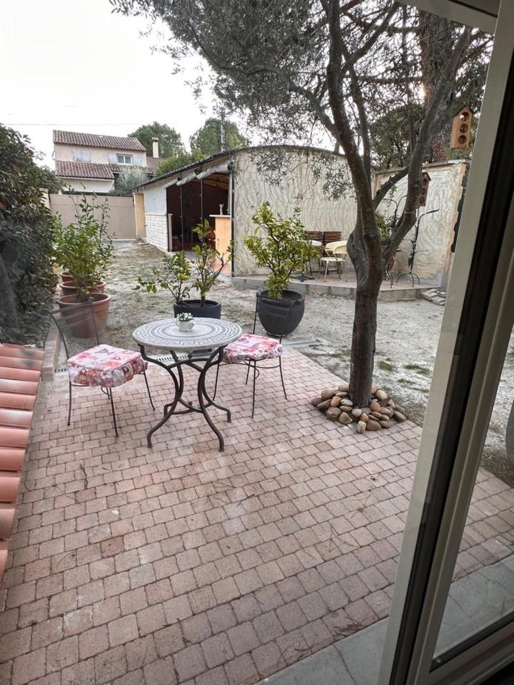 Beau Ciel Apartment Châteauneuf-de-Gadagne Exterior foto